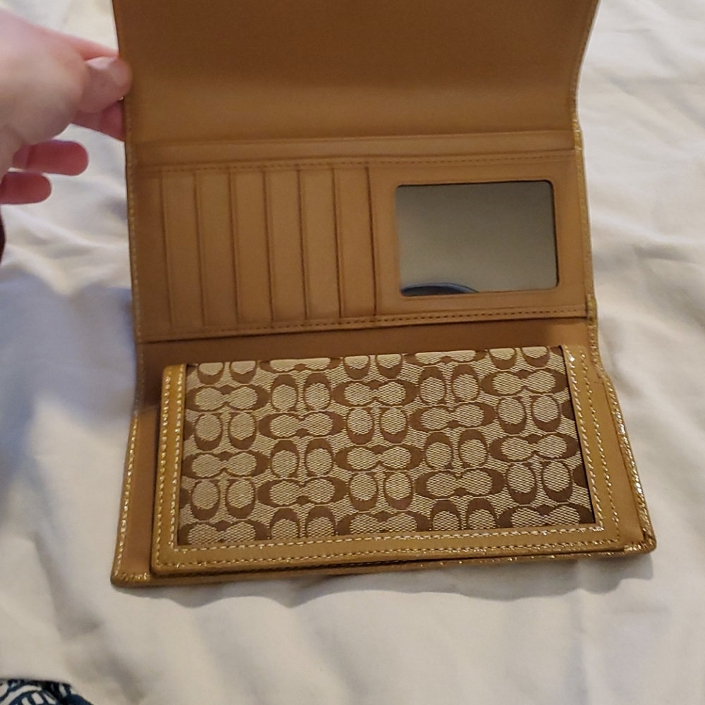 Coach Wallet - Picture 2 of 4